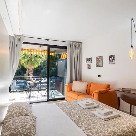 Guesthost - Bright Terrace Near 公寓 *